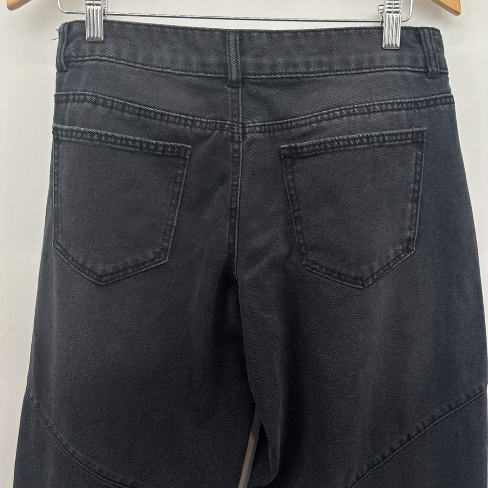 Madden NYC Barrel Jeans Womens 8 Black Denim Tapered Leg Cropped Mid Rise - Picture 3 of 10